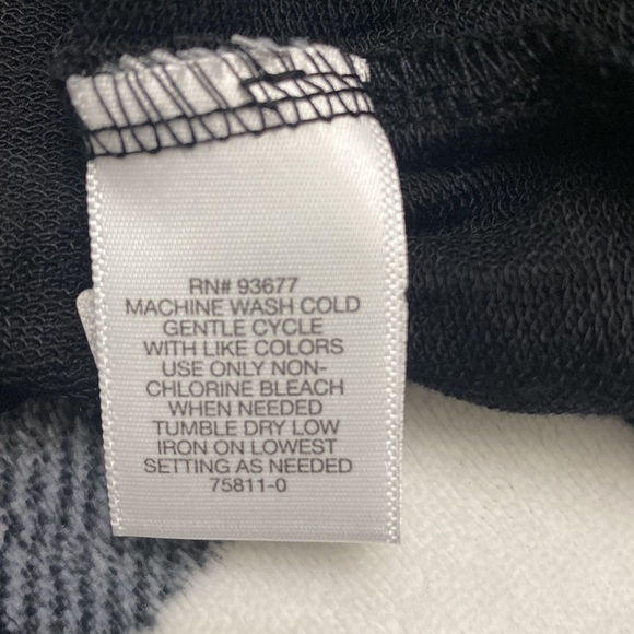 Liz Claiborne Weekend Black Cowlneck Tunic - Picture 4 of 5